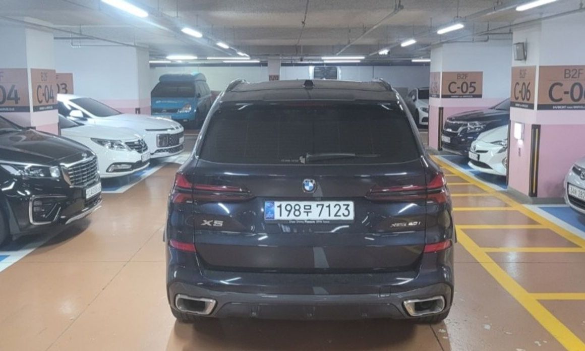 BMW X5 2025