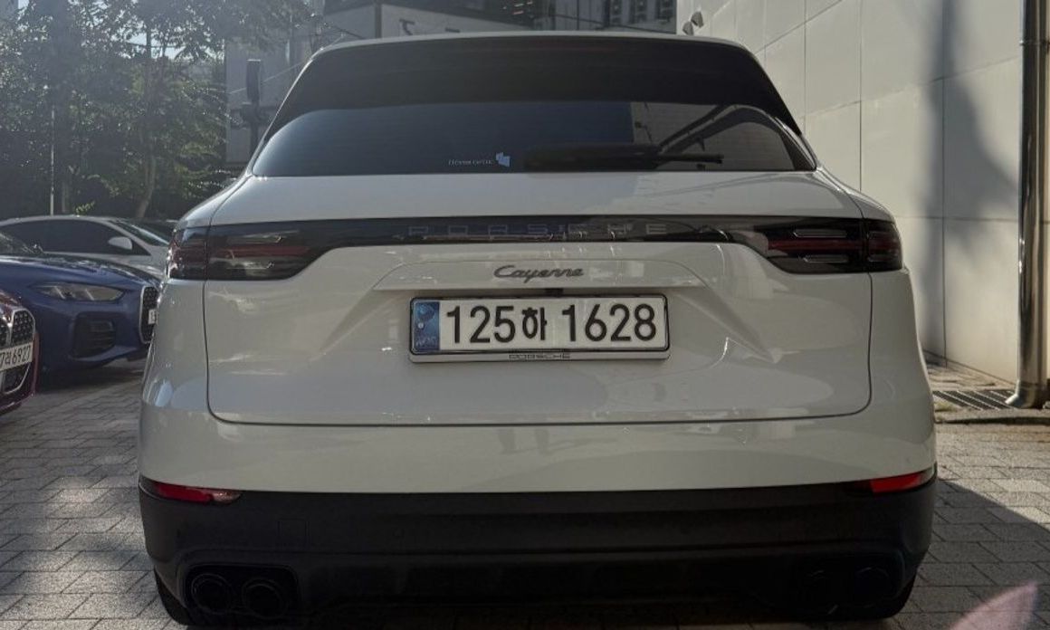 Porsche Cayenne 2023