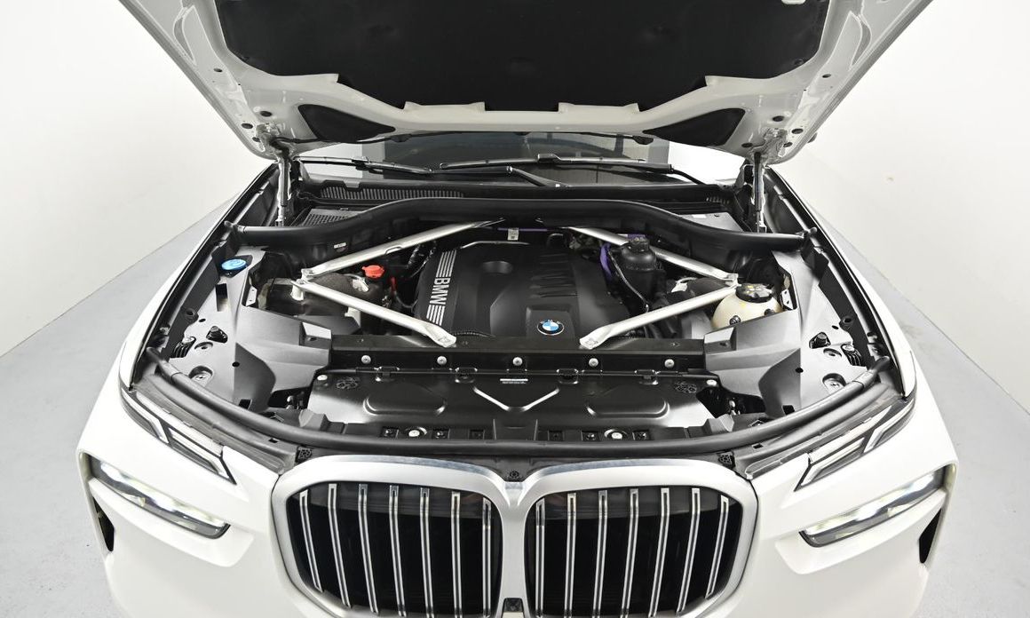 BMW X7 2024