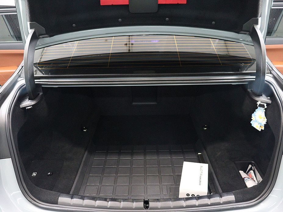 BMW 7-Series 2023
