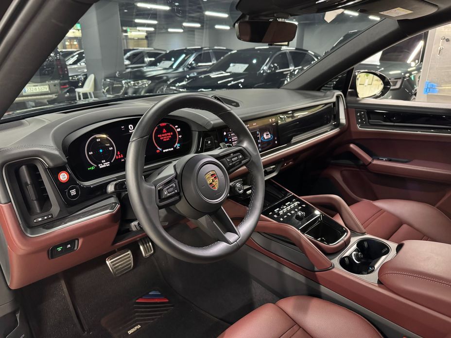 Porsche Cayenne 2024