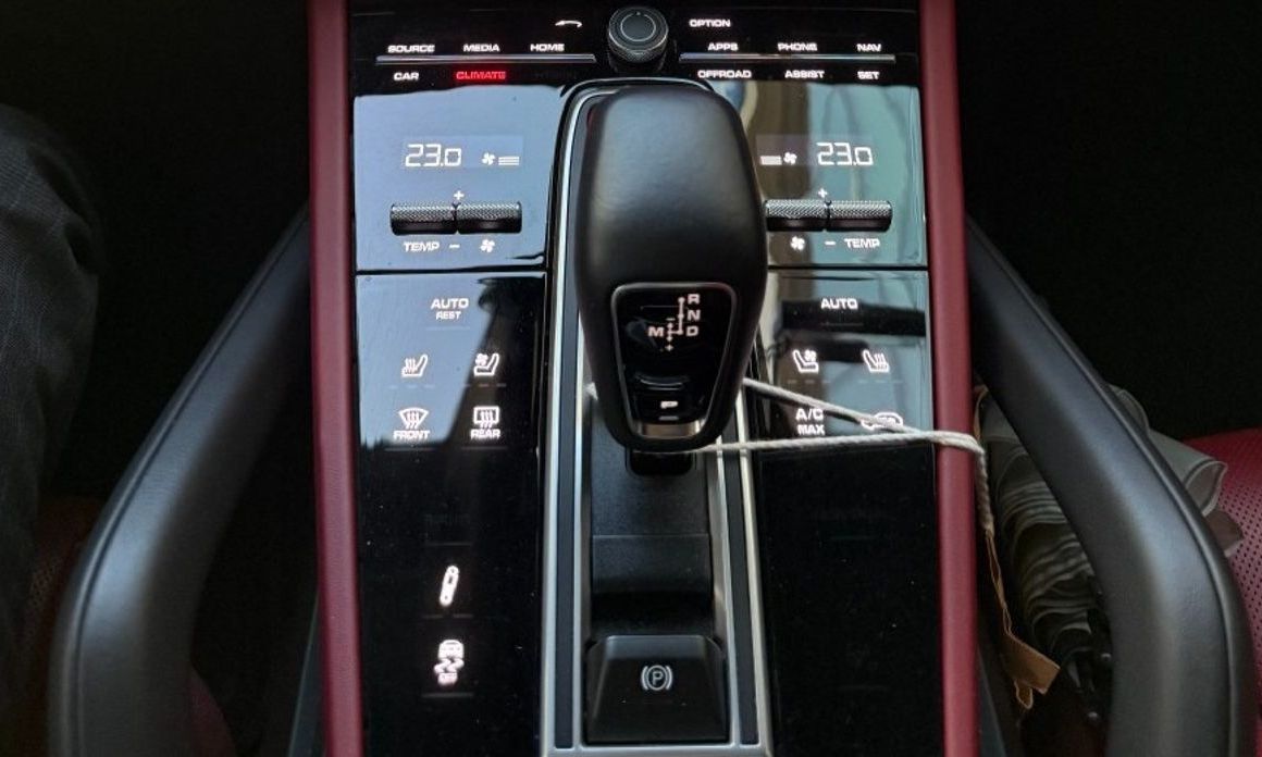 Porsche Cayenne 2023