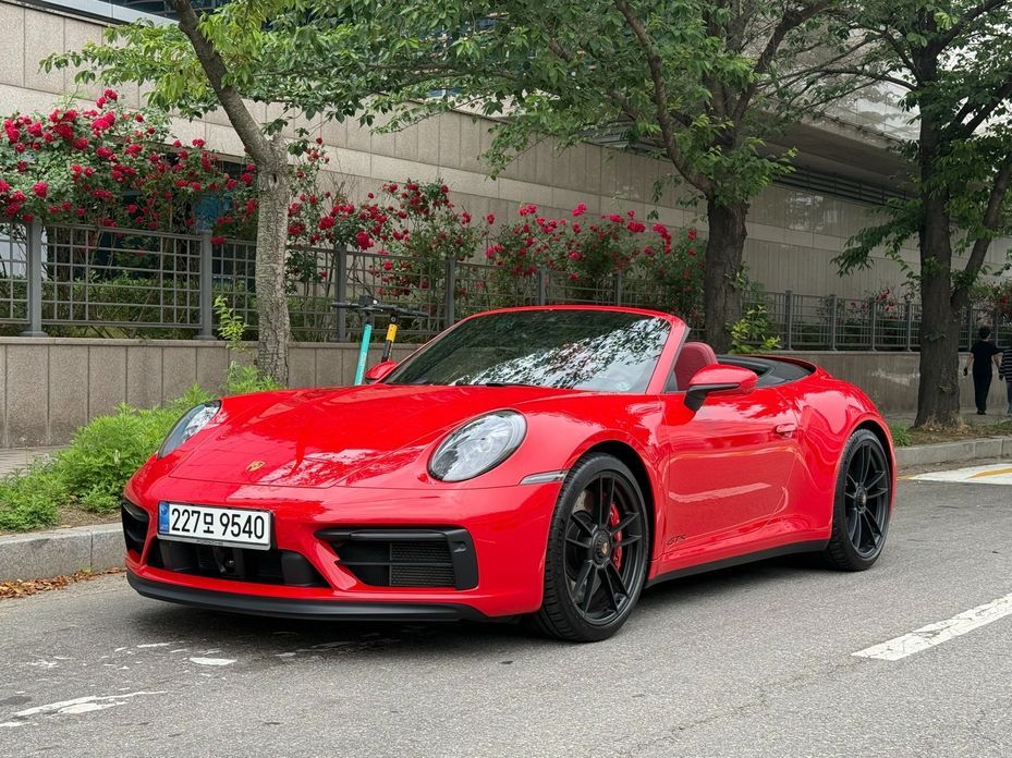 Porsche 911 2024
