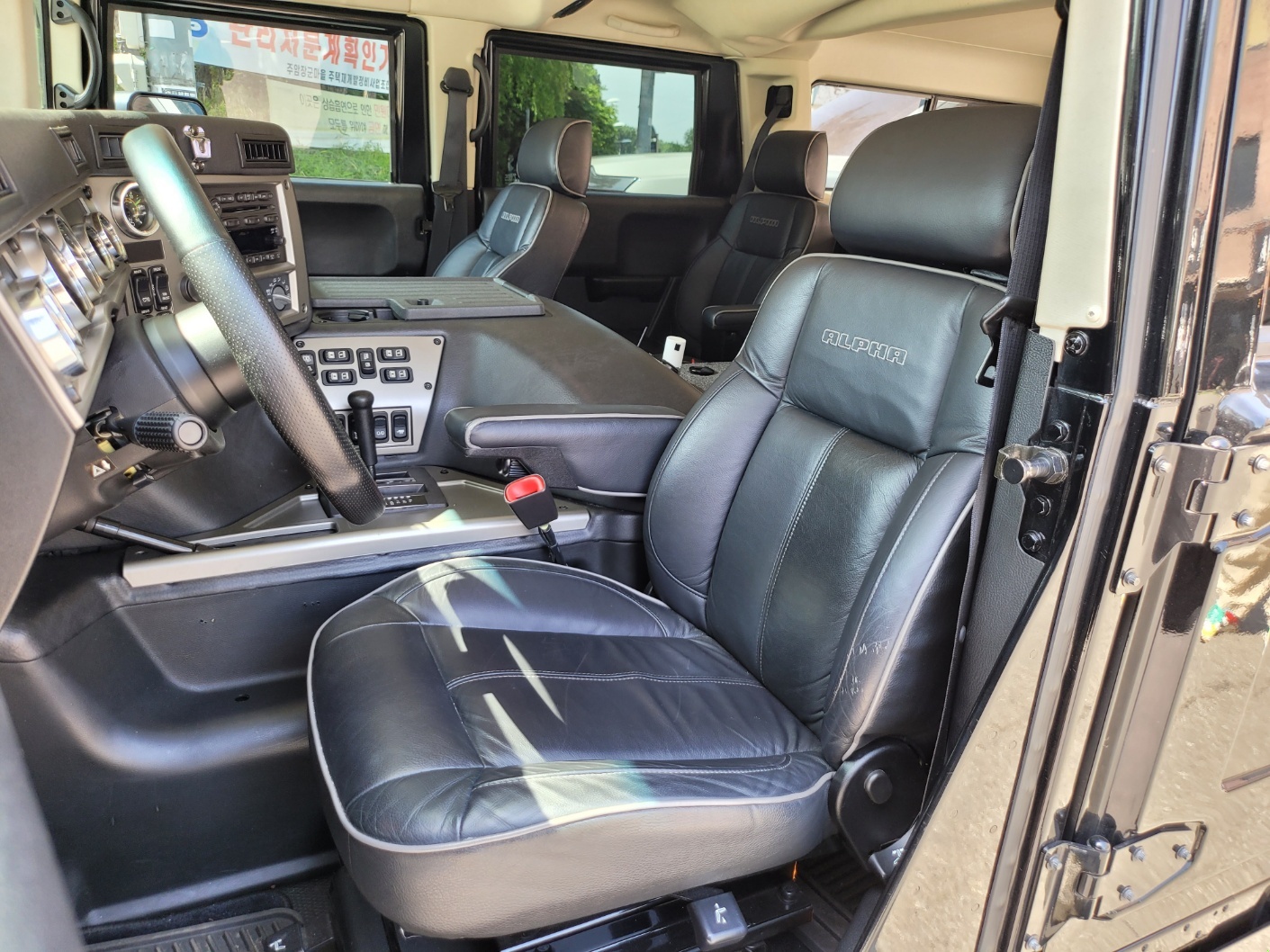 Hummer H1 2006