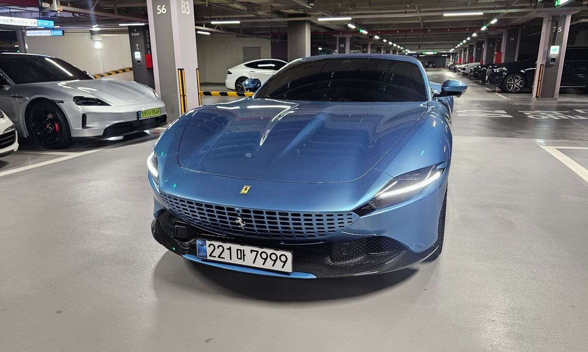 Ferrari Roma 2025