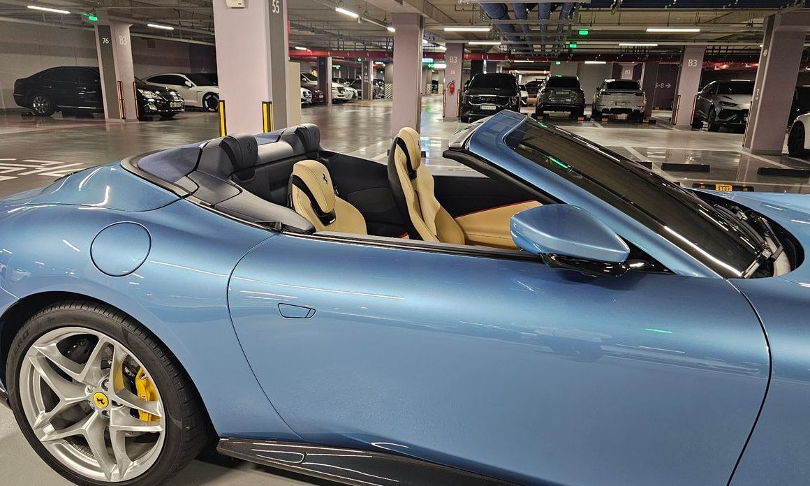 Ferrari Roma 2025