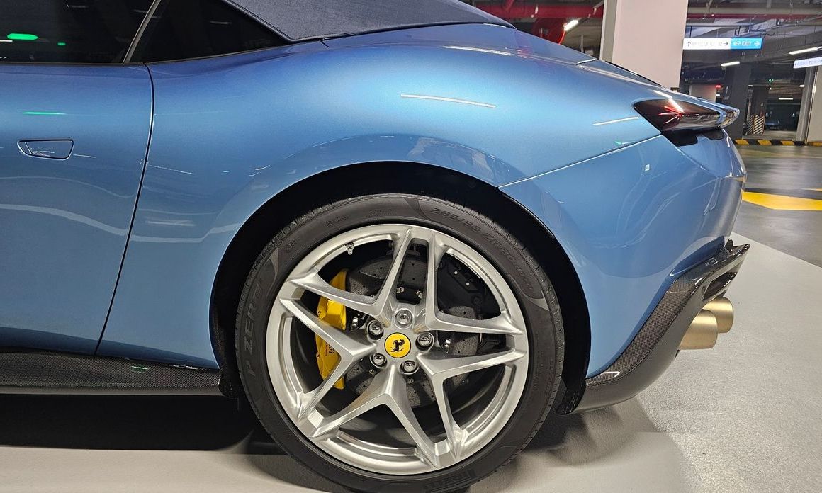 Ferrari Roma 2025