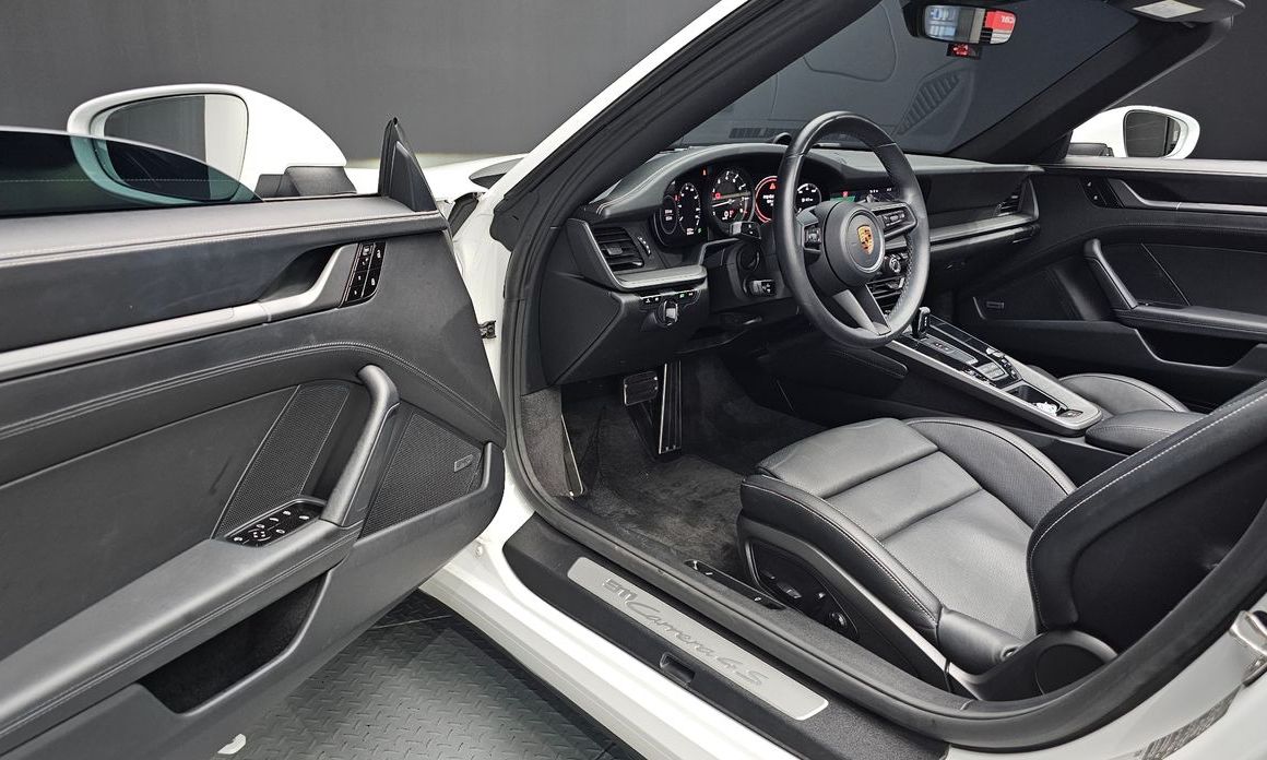 Porsche 911 2021