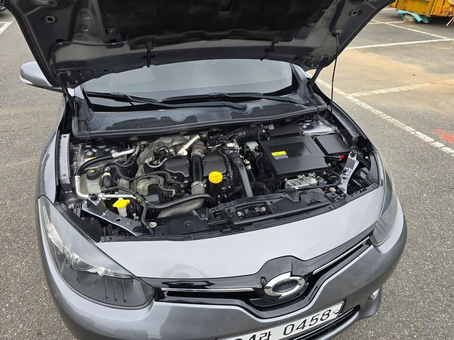Renault-KoreaSamsung SM3 2016
