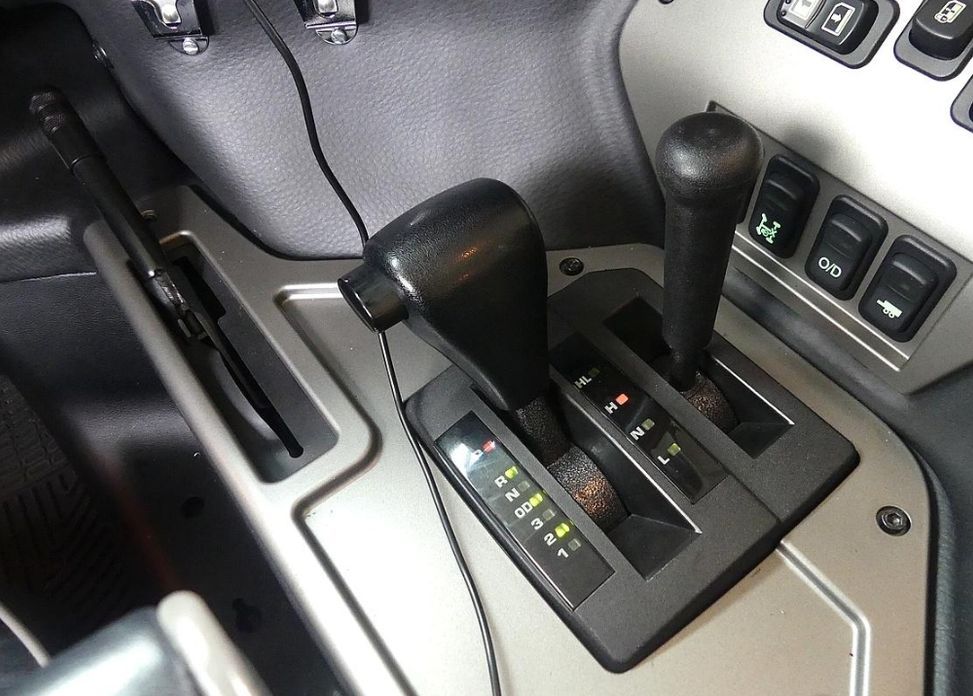 Hummer H1 2006