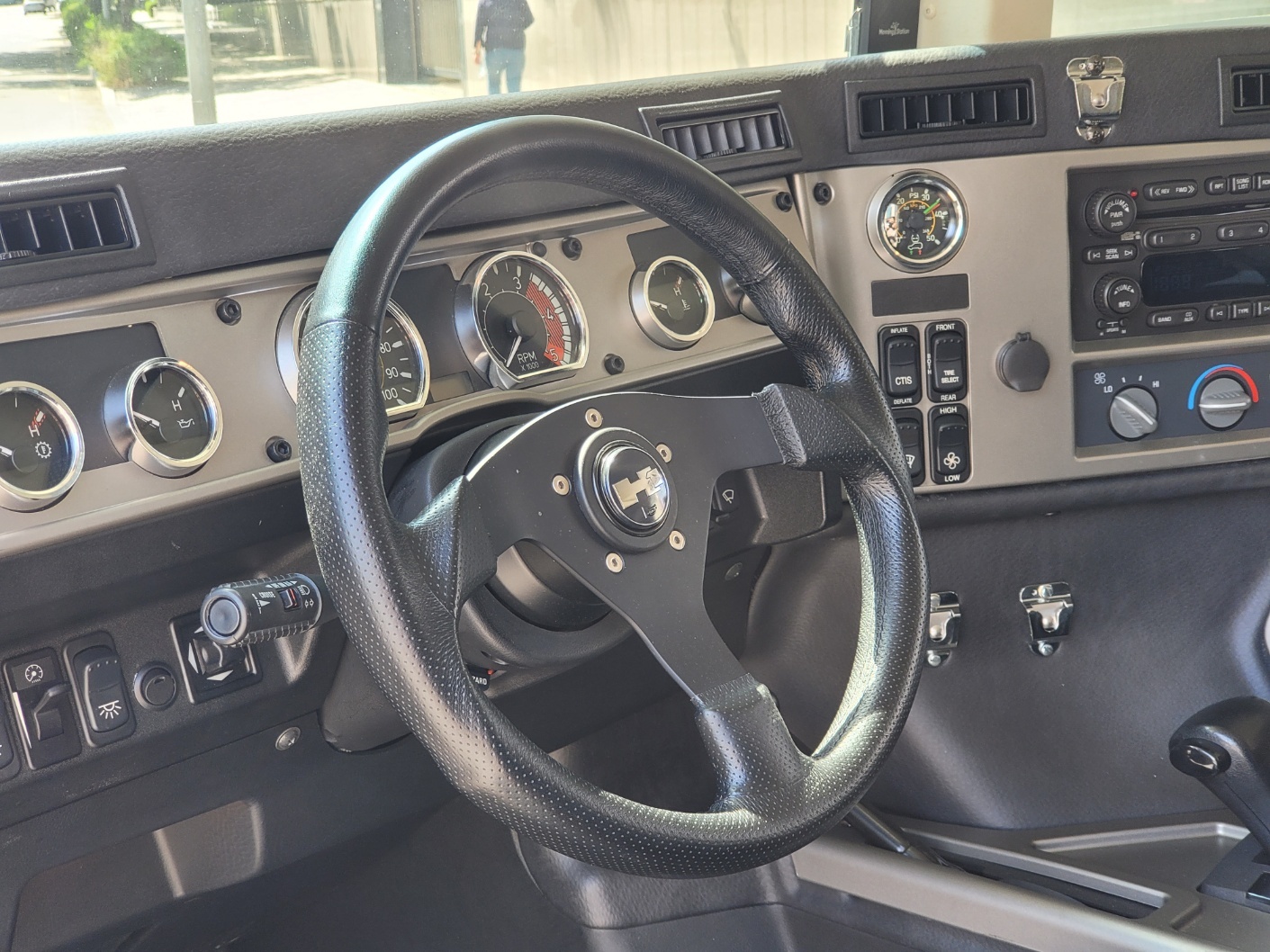 Hummer H1 2006