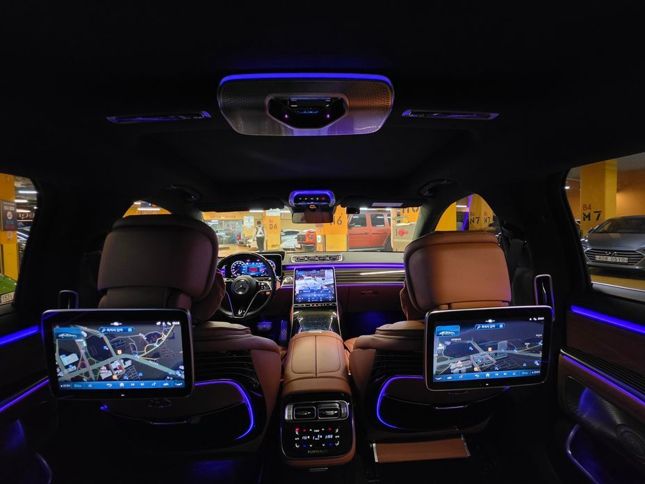 Mercedes-Benz S-Class 2023