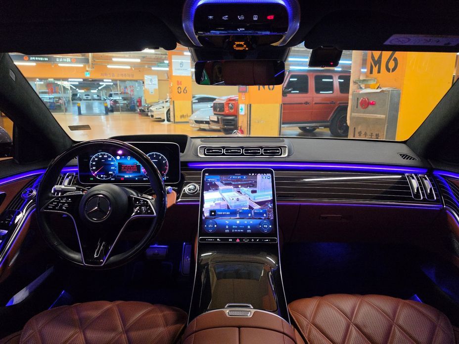 Mercedes-Benz S-Class 2023