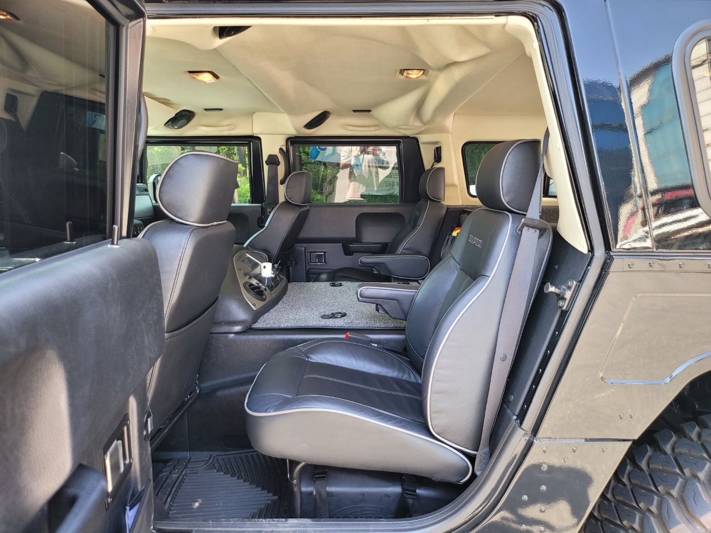 Hummer H1 2006