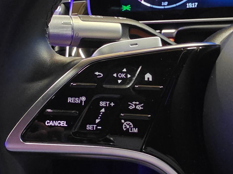 Mercedes-Benz S-Class 2023