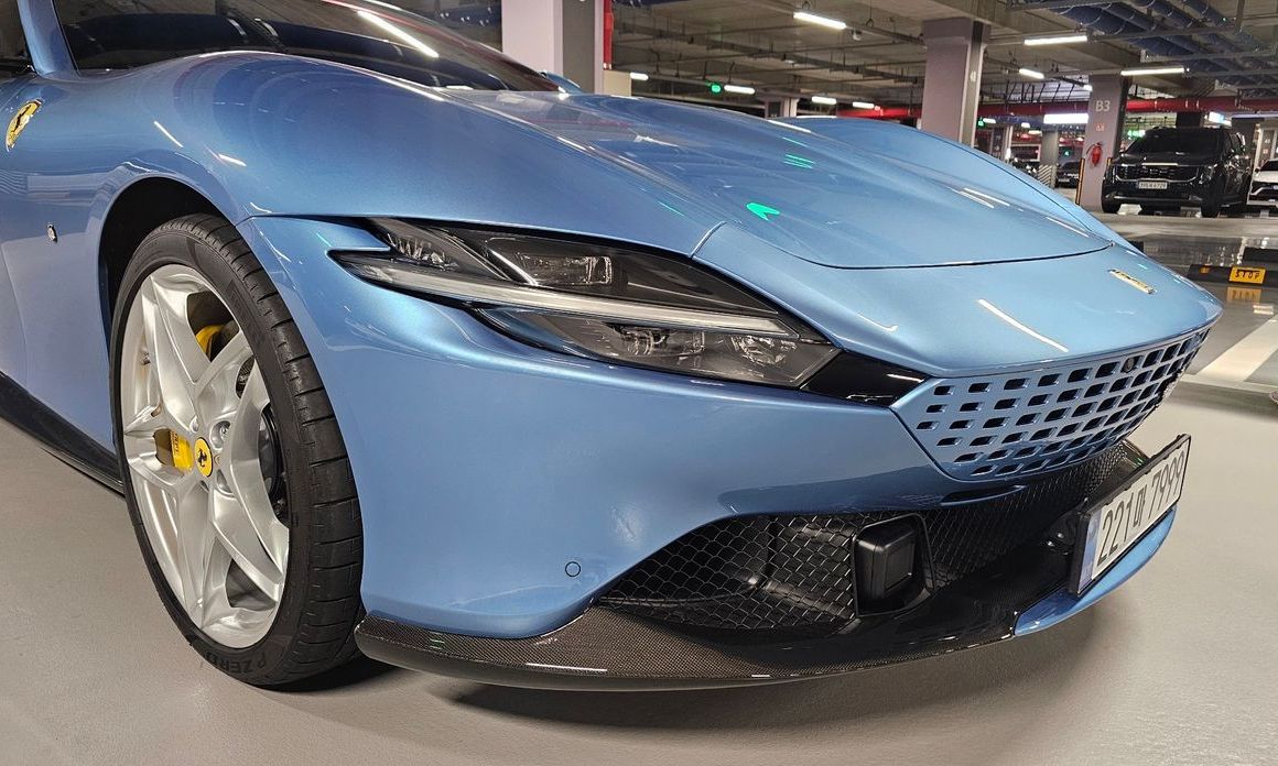 Ferrari Roma 2025