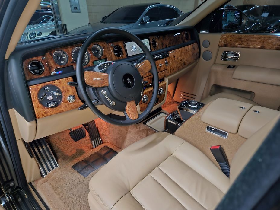 Rolls-Royce Phantom 2014