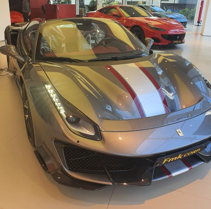 Ferrari 488 2020