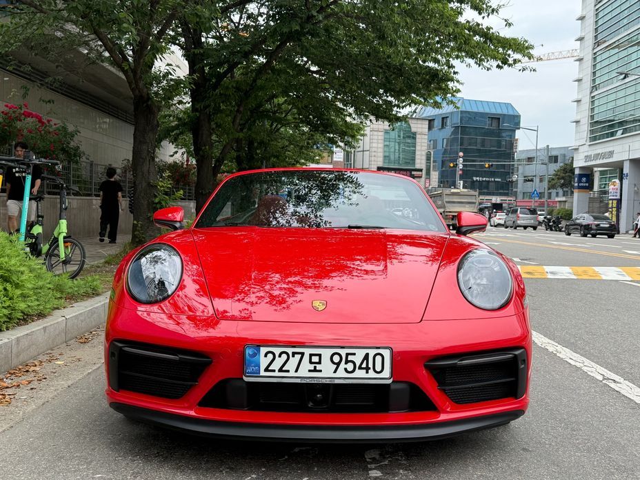 Porsche 911 2024