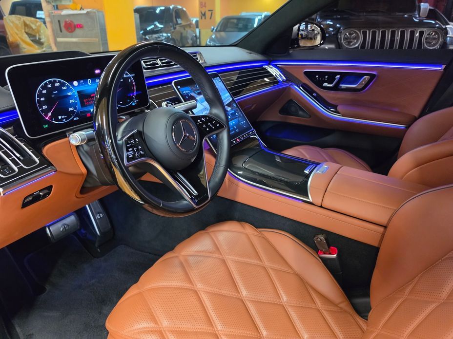 Mercedes-Benz S-Class 2023