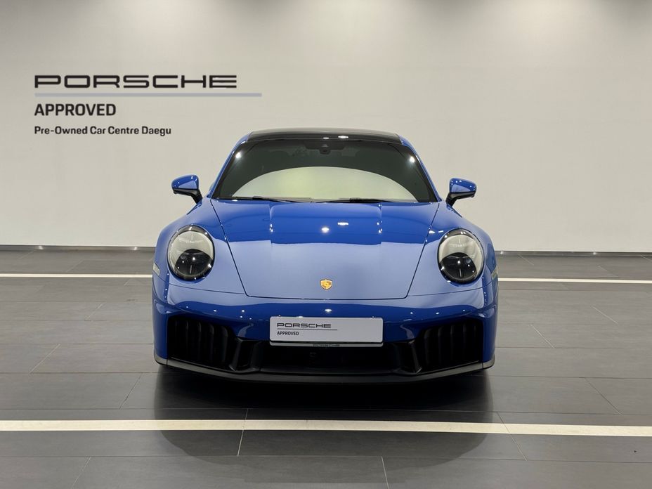 Porsche 911 2025