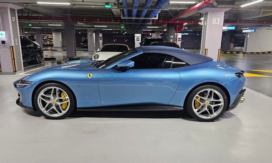 Ferrari Roma 2025