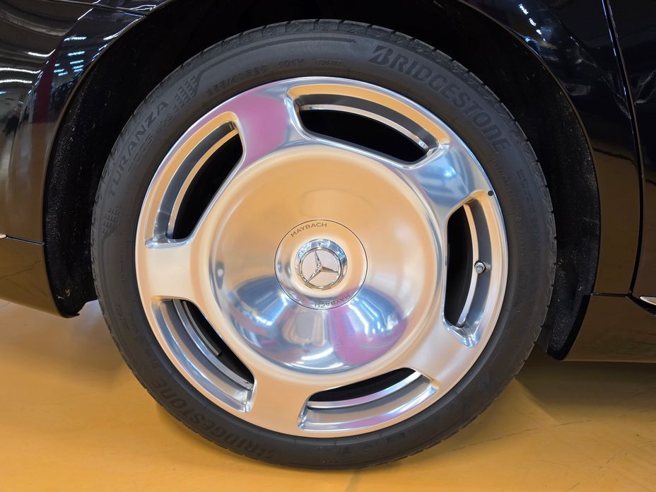 Mercedes-Benz S-Class 2023