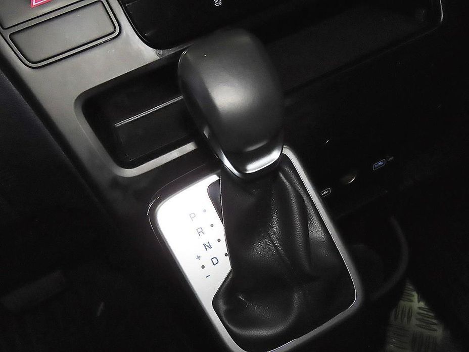 Hyundai Staria 2024