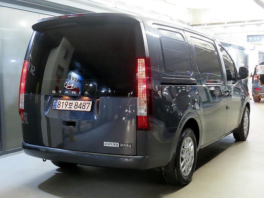 Hyundai Staria 2024