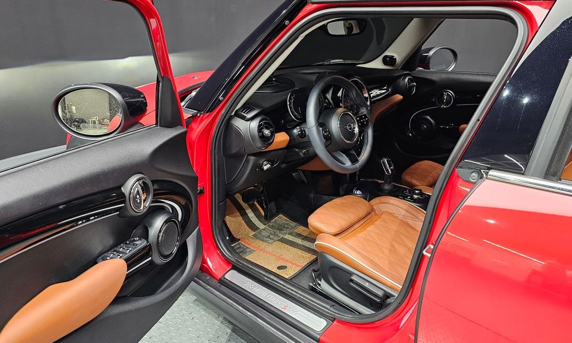 Mini Cooper 2024