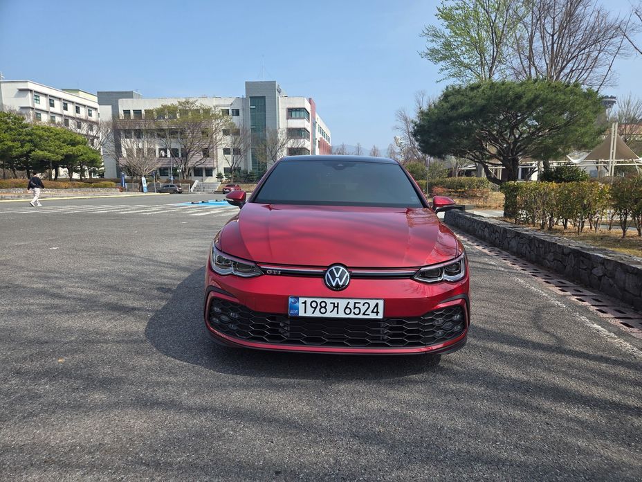Volkswagen Golf 2024