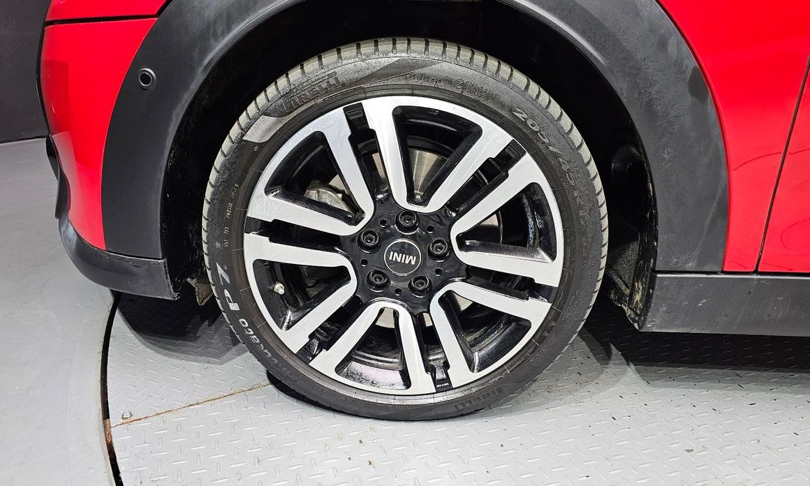 Mini Cooper 2024