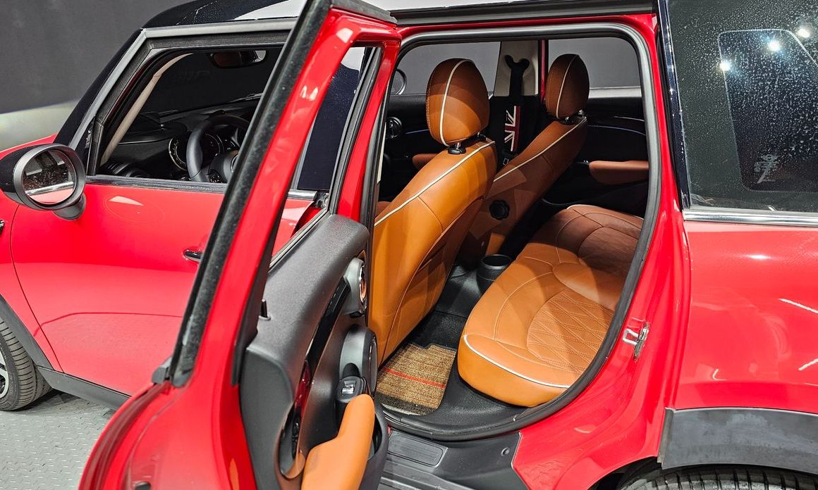 Mini Cooper 2024