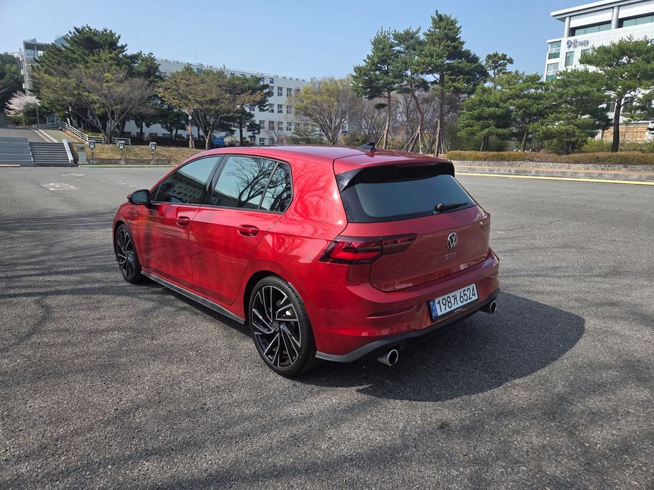 Volkswagen Golf 2024
