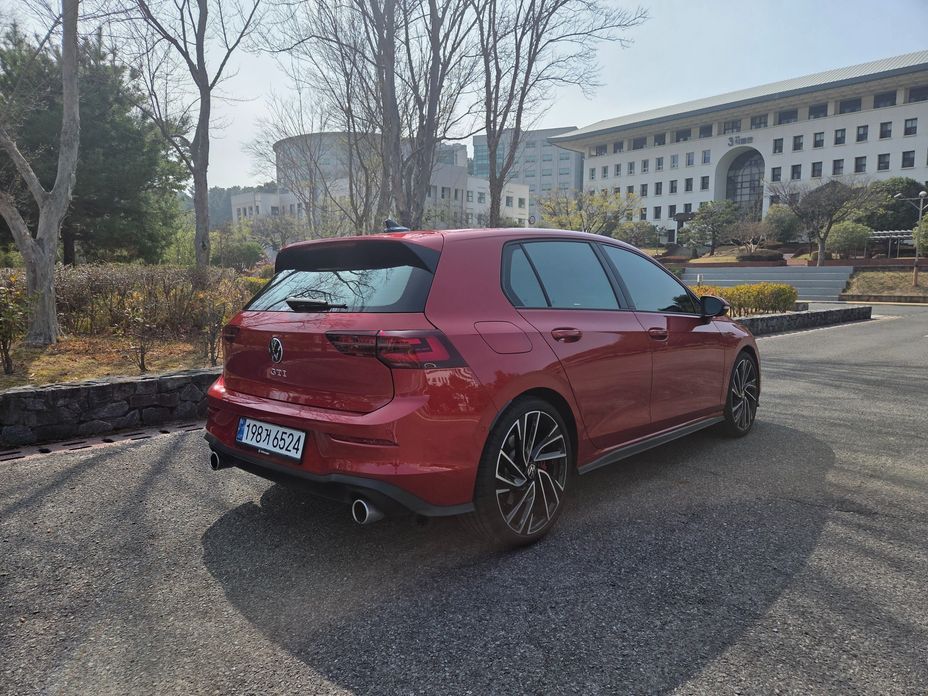 Volkswagen Golf 2024