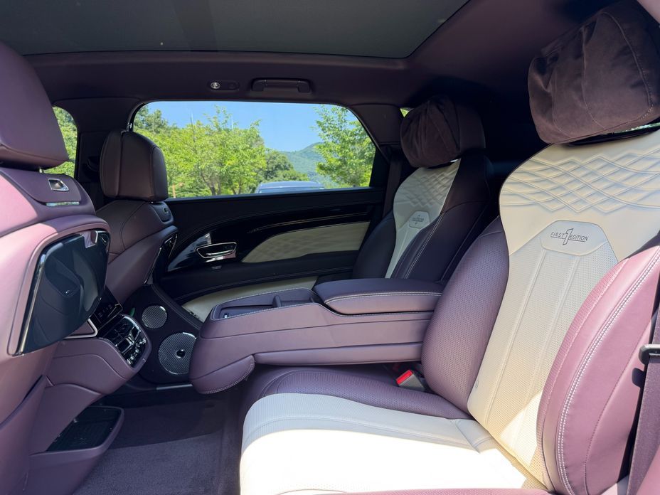 Bentley Bentayga 2024