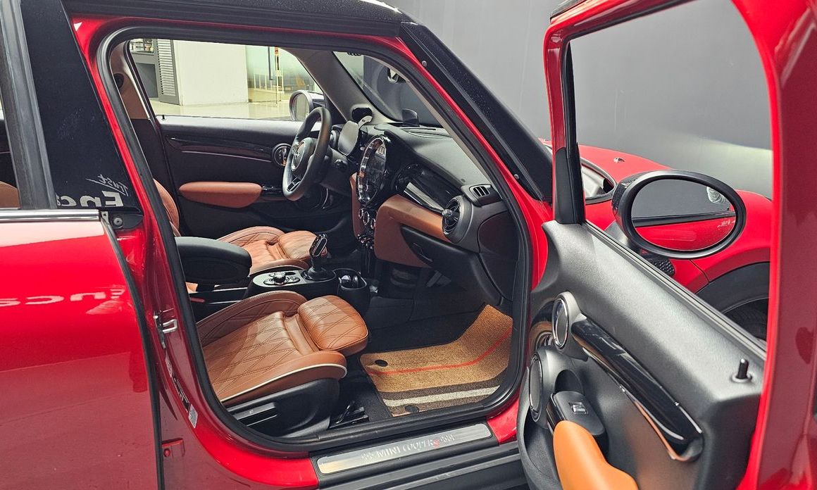 Mini Cooper 2024
