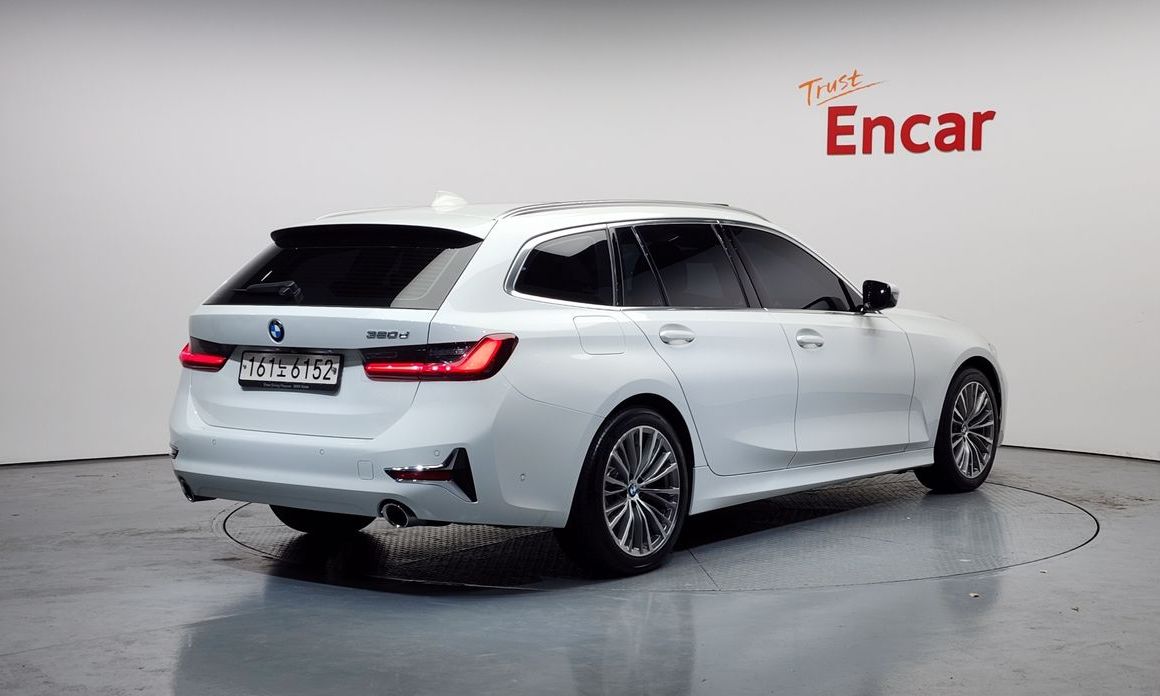 BMW 3-Series 2022