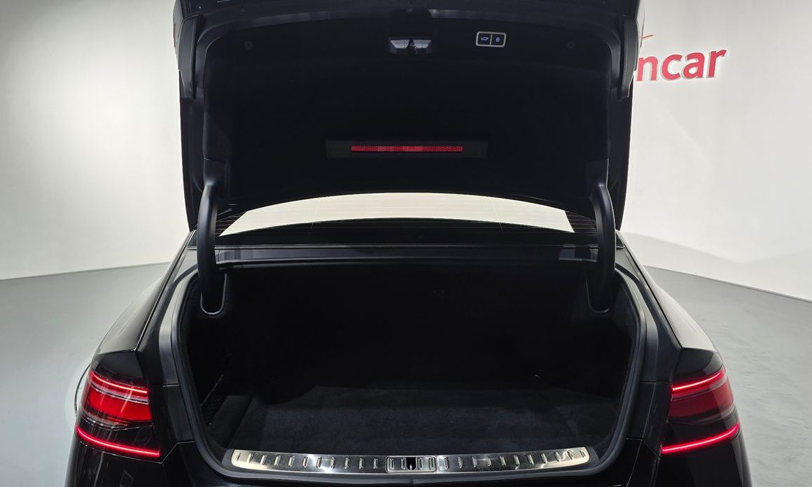 Genesis G90 2023
