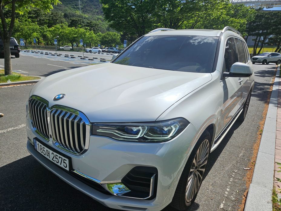 BMW X7 2020