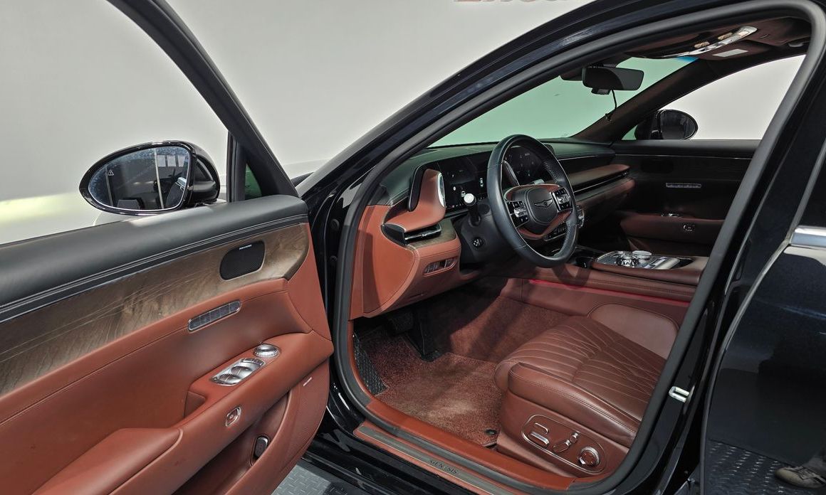 Genesis G90 2023
