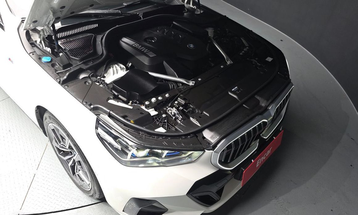 BMW 5-Series 2025