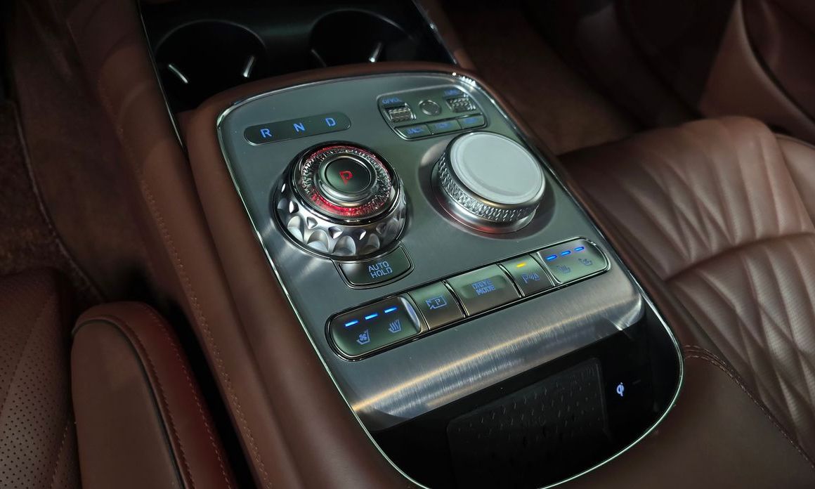 Genesis G90 2023