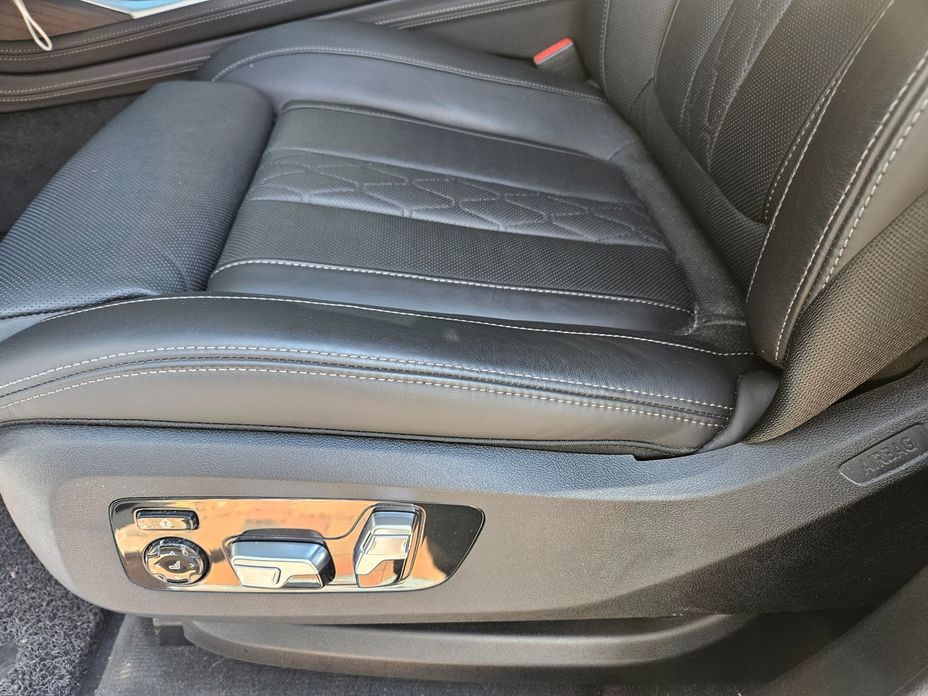 BMW X7 2020