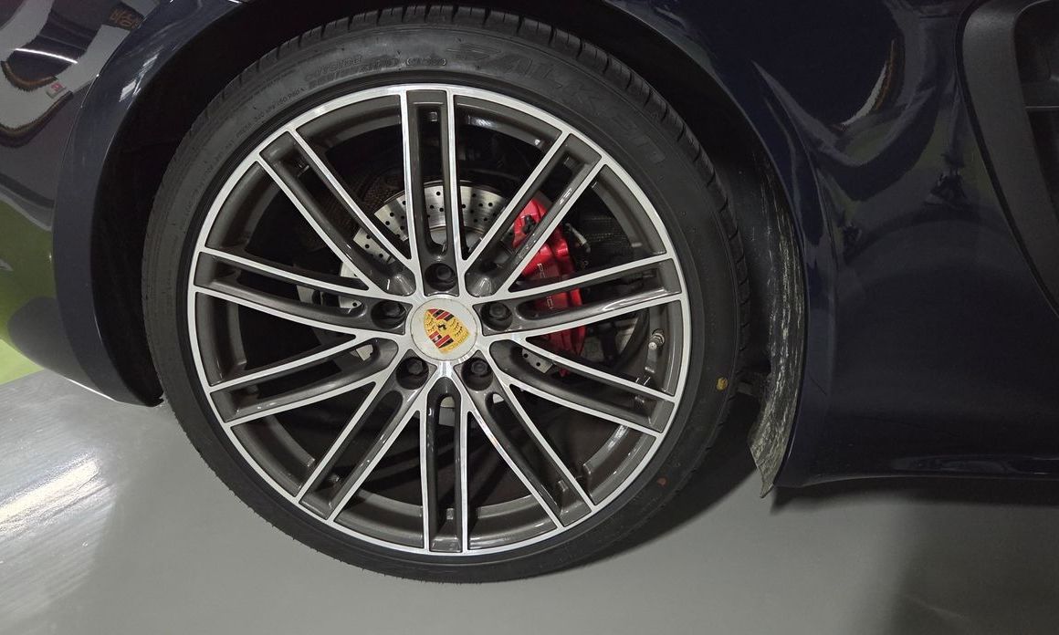 Porsche 718 2017