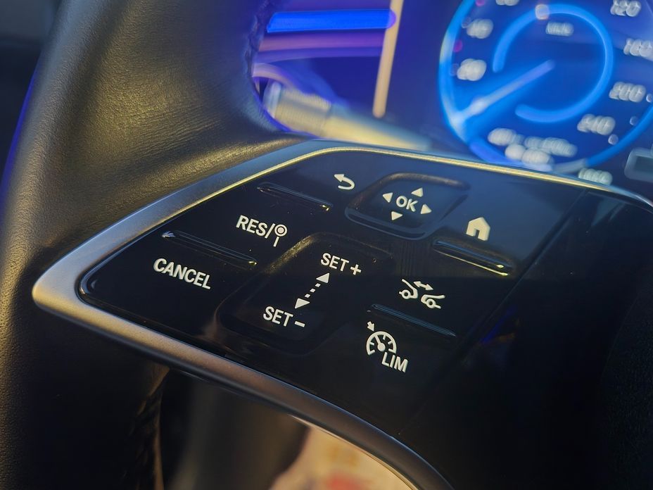 Mercedes-Benz EQS 2023