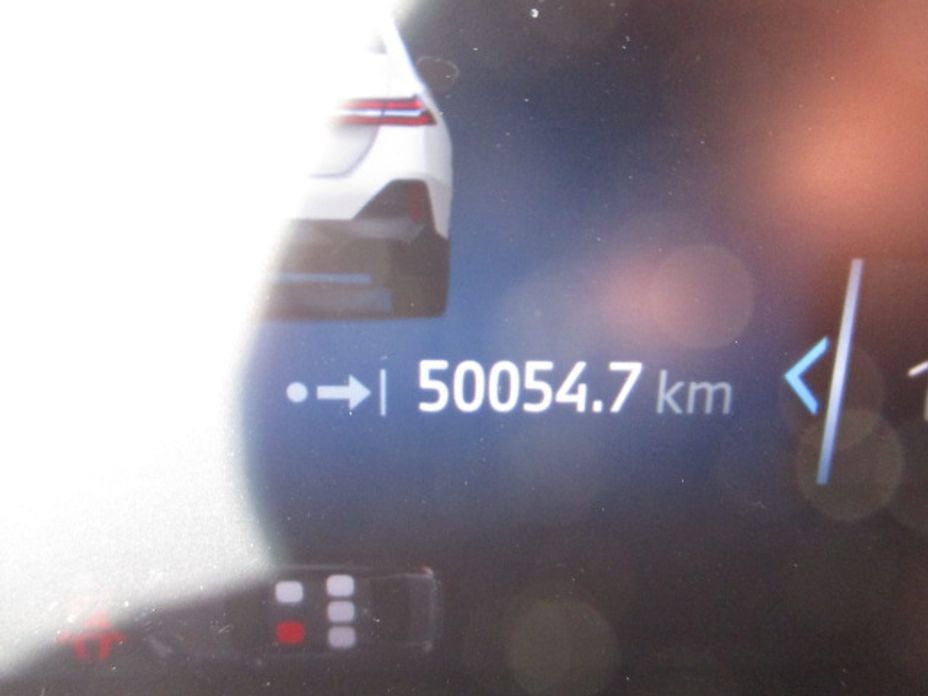 BMW 5-Series 2024