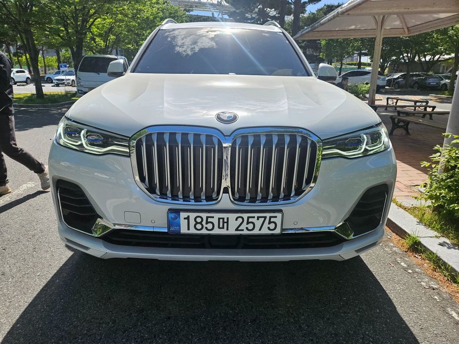 BMW X7 2020