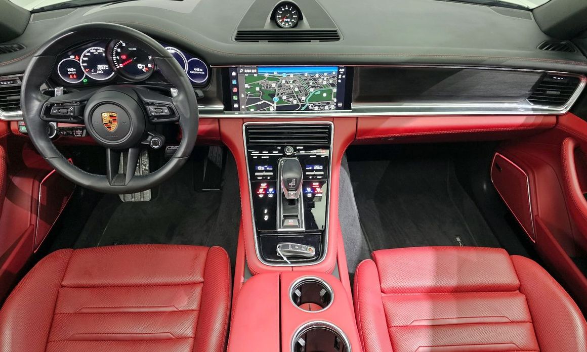 Porsche Panamera 2023