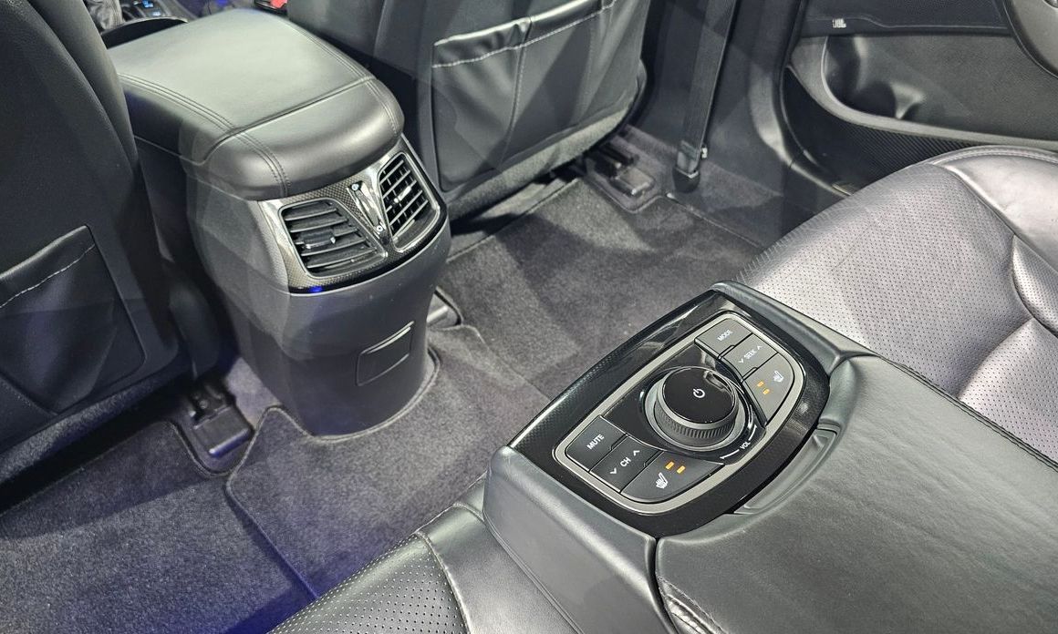 Hyundai Grandeur 2016